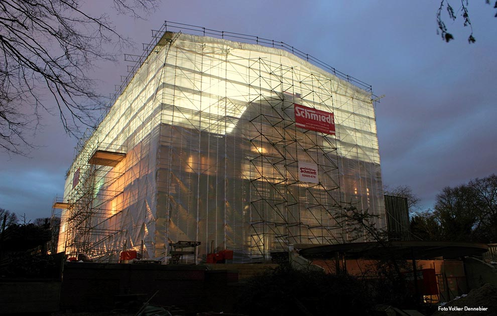 Gerüstbau Schmiedt - Wetterschutzeinhausung Flora Köln 2013